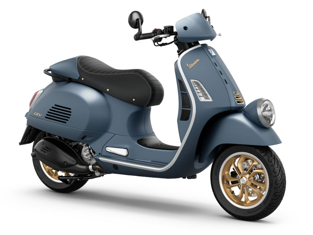 Vespa_GTV-Officina-8_310_3-4-ant-dx-1067x800