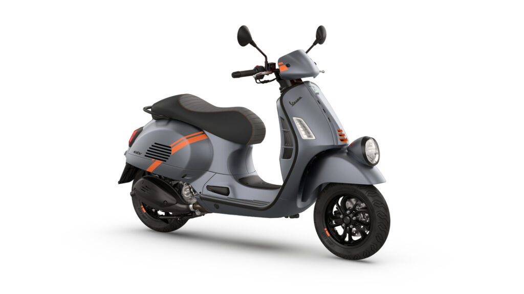 Vespa_GTV_310_Grigio_Travolgente_3-4-ant-dx-1100x619