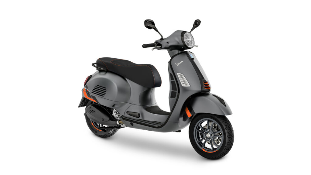 Vespa_GTS-Supersport_310_Grigio-Travolgente_3-4-ant-dx-1100x619