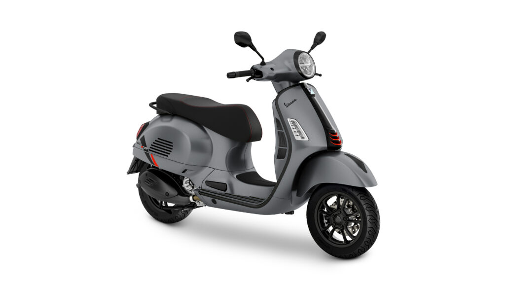 Vespa_GTS_310_Super_Sport_Grigio_3-4_ant_dx