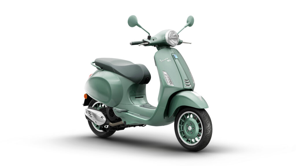 Vespa_Primavera 125_80 anni_3-4 Ant Dx