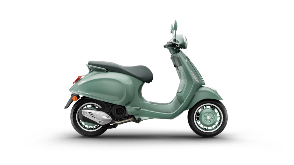 Vespa_Primavera 125_80 anni_Side Dx